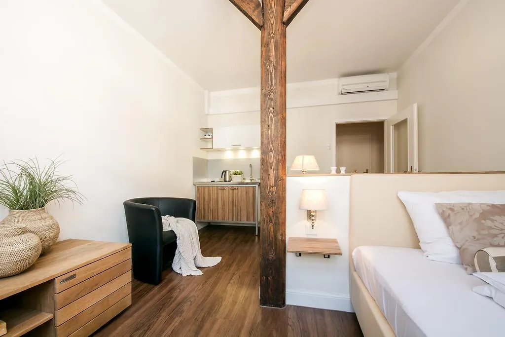Living Am Carlsplatz Apartment Düsseldorf Aparthotel