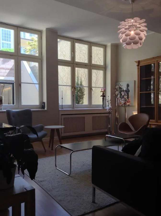 Living Am Carlsplatz Apartment デュッセルドルフ 4*,  ドイツ