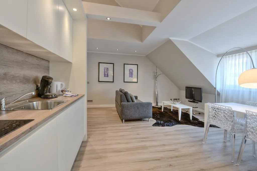 Living Am Carlsplatz Apartment デュッセルドルフ ドイツ