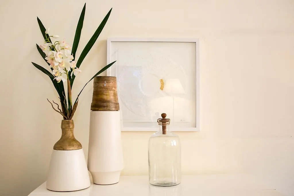 Living Am Carlsplatz Apartment デュッセルドルフ ドイツ
