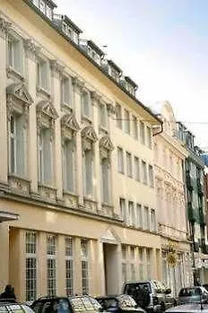 Living Am Carlsplatz Apartment デュッセルドルフ 4*,