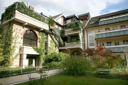 アパートホテル Living Am Carlsplatz Apartment デュッセルドルフ